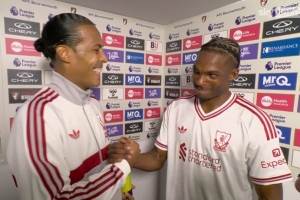 师从名师!雅凯英超对抗成功率达76.3%,追平范戴克单赛季纪录