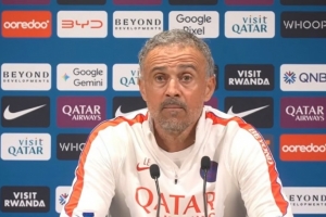恩里克:费兰现在的状态不可思议,很高兴队内有他这样的球员