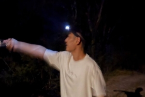 这是哪里呀?武磊晒休假照,夜爬+看日出