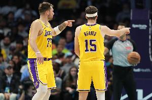NBA直播_NBA免费直播在线直播_NBA篮球比赛直播高清无插件观看