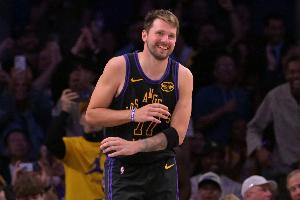 蜘蛛直播_蜘蛛免费NBA在线直播_蜘蛛足球无插件高清观看