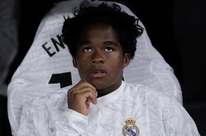 足球直播_足球比赛高清免费在线直播_足球无插件在线观看视频