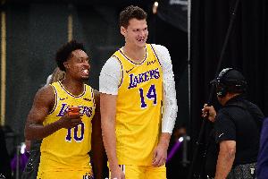 柏林联合vs埃尔沃斯贝格直播_柏林联合vs埃尔沃斯贝格超清在线直播_柏林联合vs埃尔沃斯贝格比赛回放