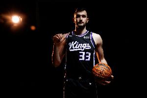 蜘蛛直播-免费无插件直播在线观看_蜘蛛直播nba免费高清现场直播
