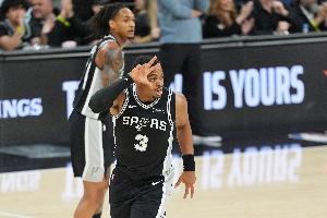 NBA直播_NBA免费直播在线直播_NBA视频直播高清无插件